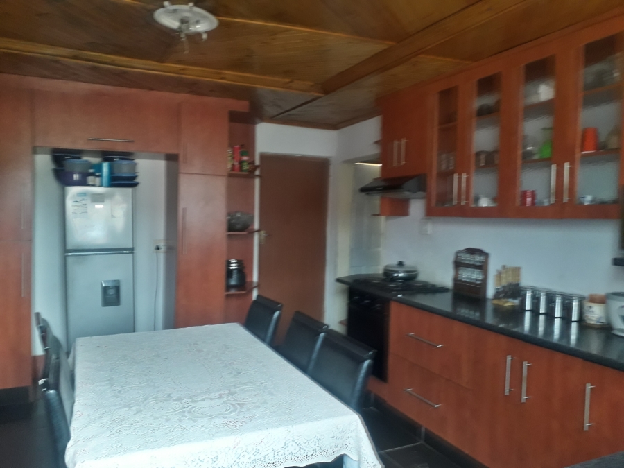 3 Bedroom Property for Sale in Kwa Nobuhle Eastern Cape